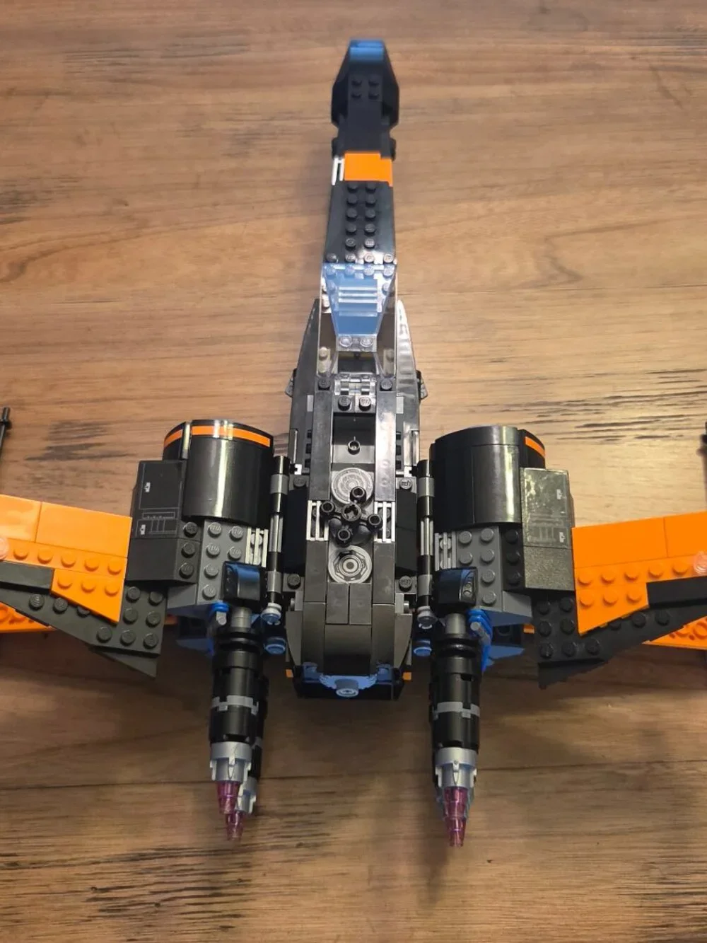 LEGO 75102 Poe's X Wing incomplete